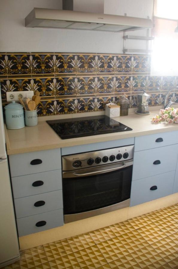 Apartamentos San Hiscio 塔里法 外观 照片